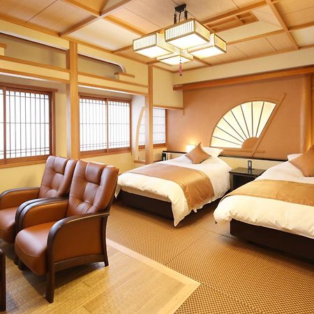 Ryokan Shinsen Такачихо Екстериор снимка