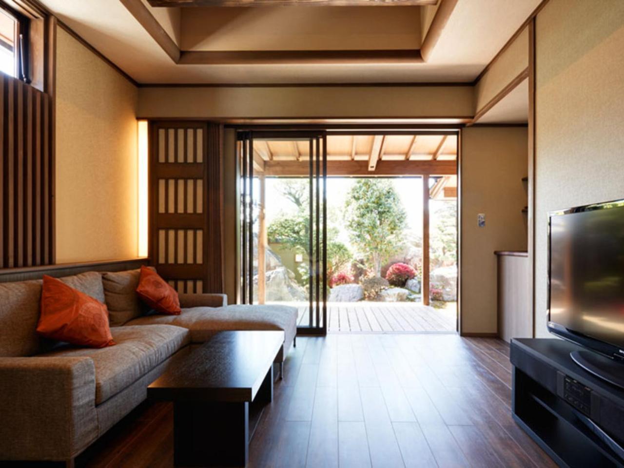 Ryokan Shinsen Такачихо Екстериор снимка